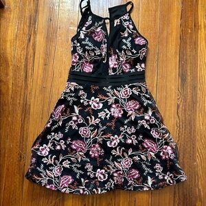 Vintage Y2K Floral Embroidered Juniors Dress - Black and Pink